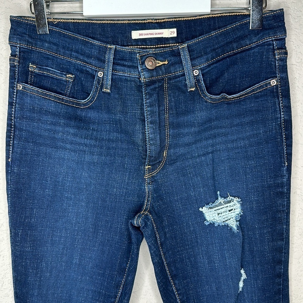 Levi's 311 Shaping Skinny Mid Rise Jeans Women's Size 29 Dark Wash Distressed - Picture 3 of 16